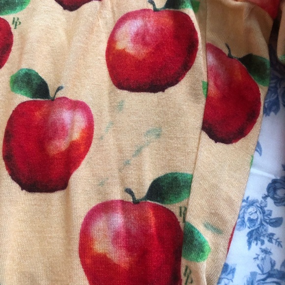 SOLD: *UPDATE* Women’s Posh Peanut Luxe Pajamas - Picture 6 of 6